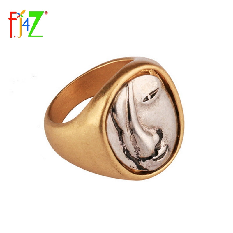 Trendy Vintage Face Alloy Ring